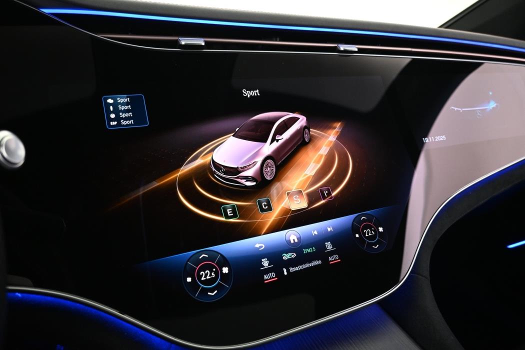 MERCEDES-BENZ EQS 2023