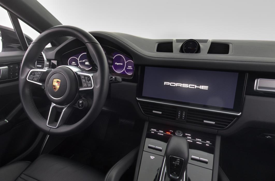 PORSCHE Cayenne 2023