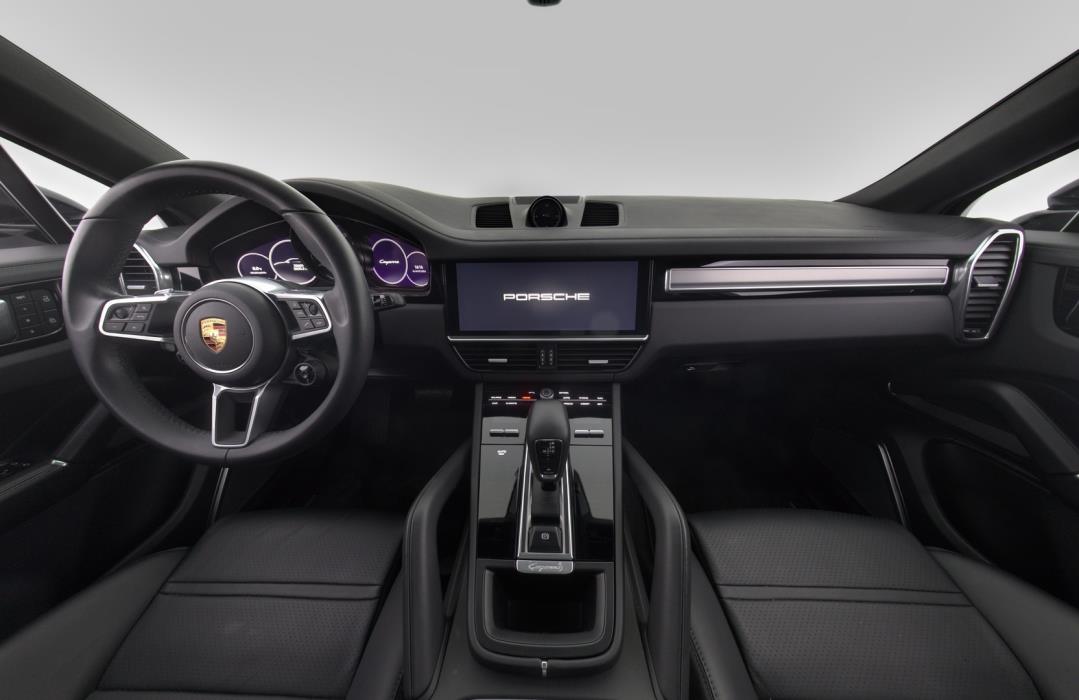 PORSCHE Cayenne 2023