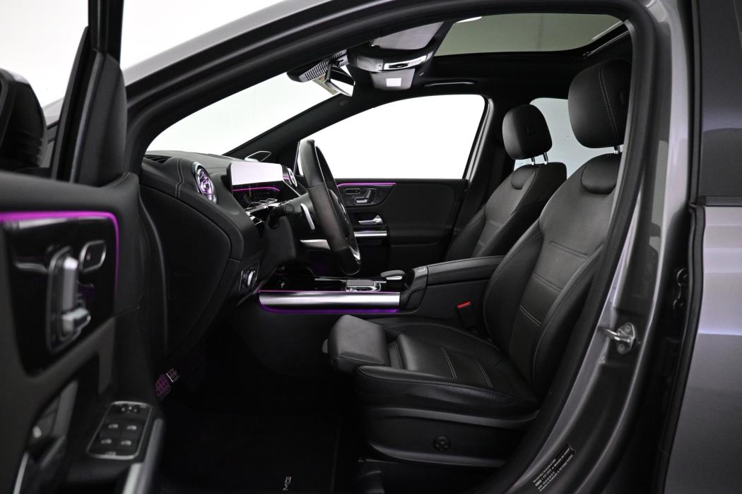 MERCEDES-BENZ B 2020