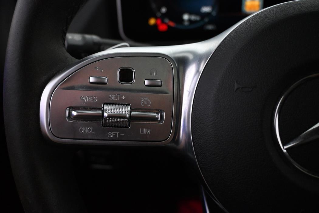 MERCEDES-BENZ B 2020