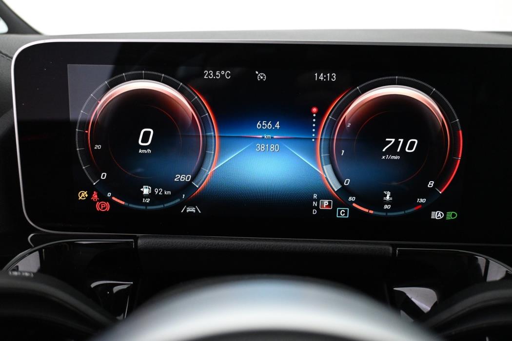 MERCEDES-BENZ B 2020