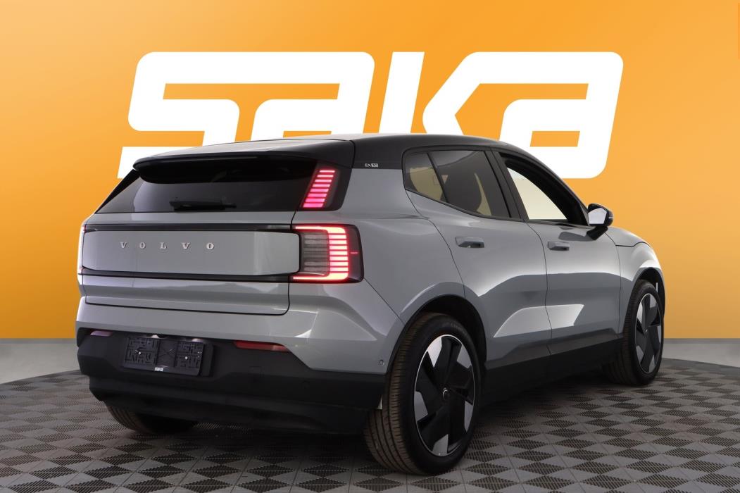 VOLVO EX30 2024
