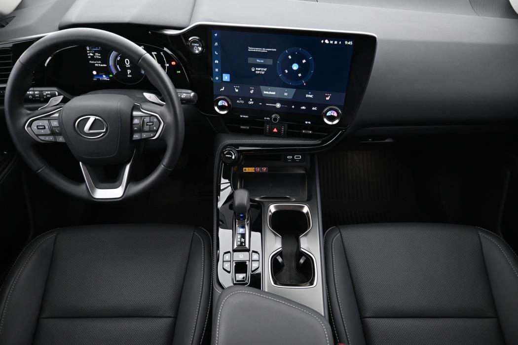 LEXUS NX 2025