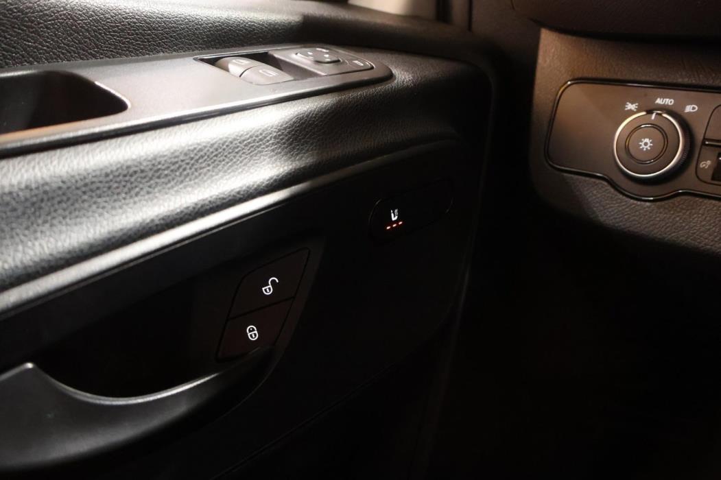 MERCEDES-BENZ Sprinter 2021