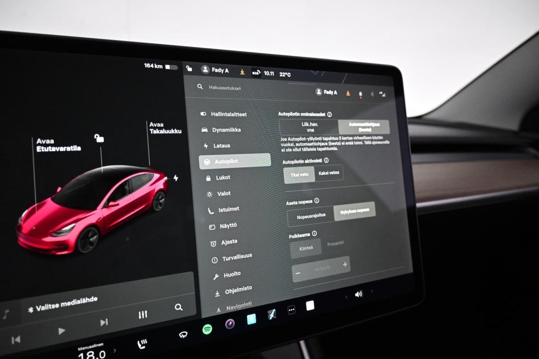 TESLA Model 3 2020