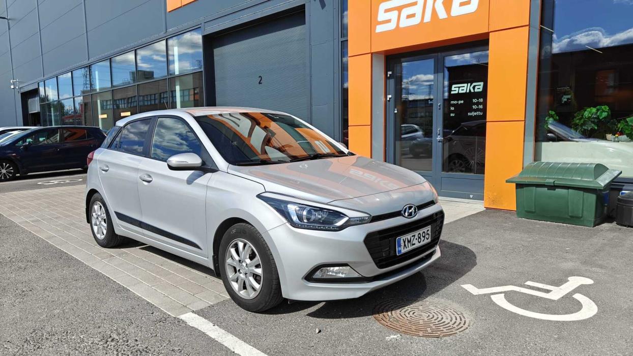 HYUNDAI I20 2017