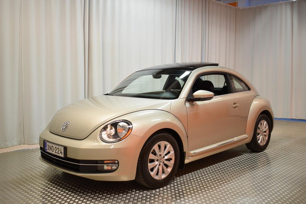 VOLKSWAGEN Beetle 2016