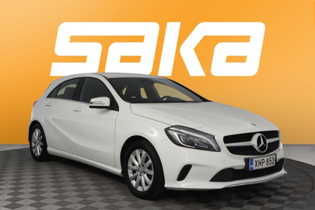 MERCEDES-BENZ A 2016
