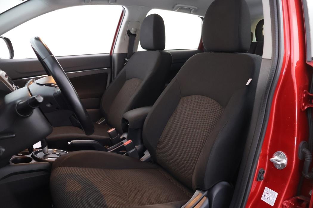 MITSUBISHI ASX 2016
