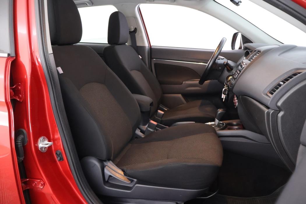 MITSUBISHI ASX 2016