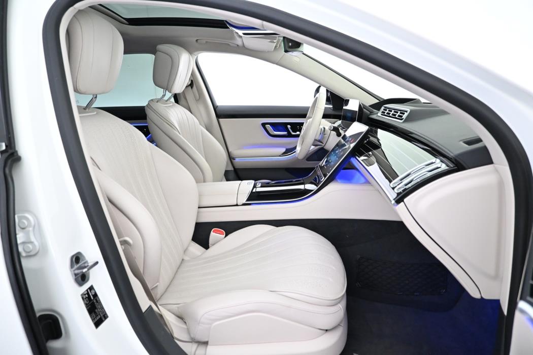 MERCEDES-BENZ S 2022