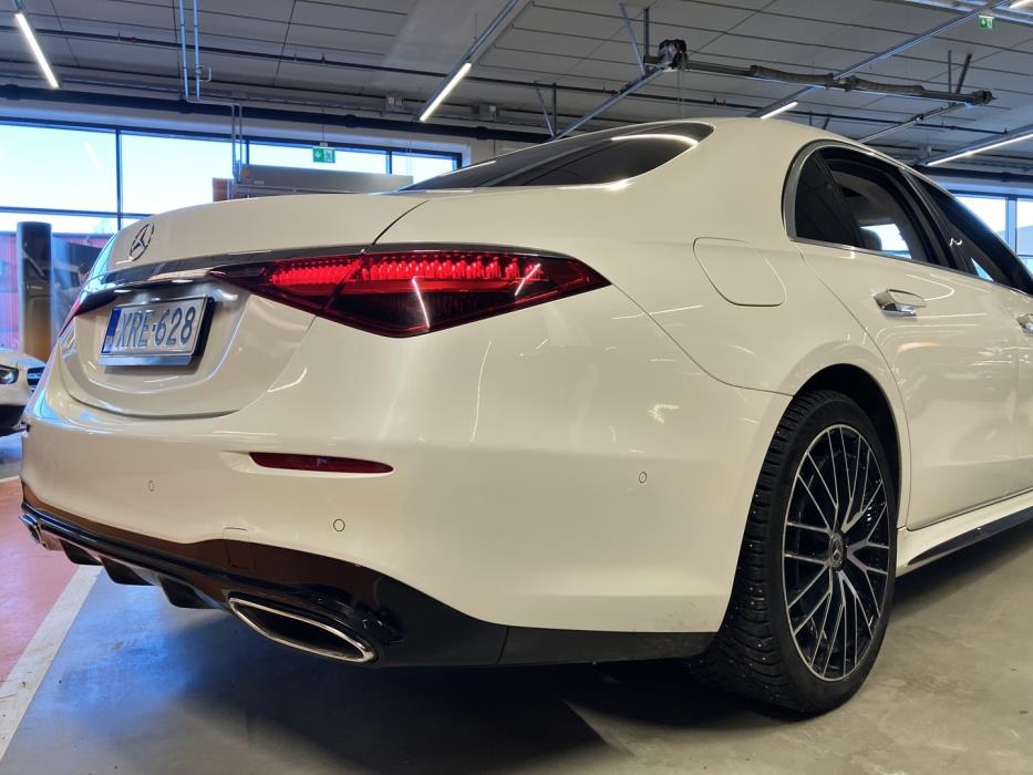 MERCEDES-BENZ S 2022