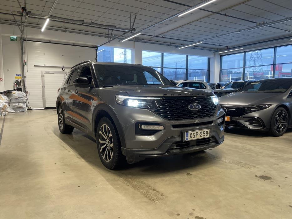FORD Explorer 2021