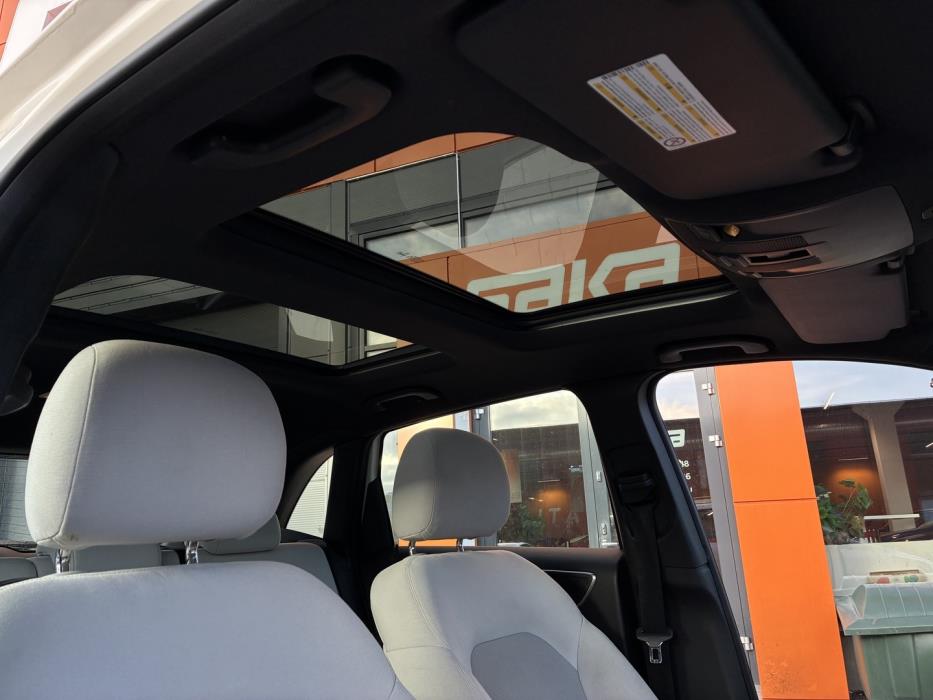 MERCEDES-BENZ B 2012