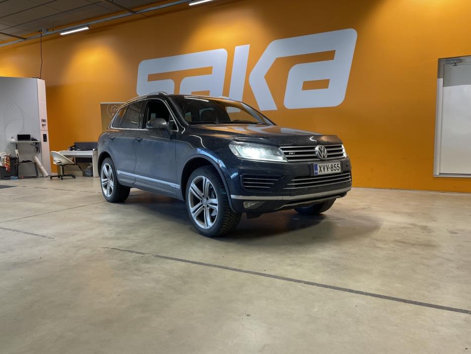 VOLKSWAGEN Touareg 2017