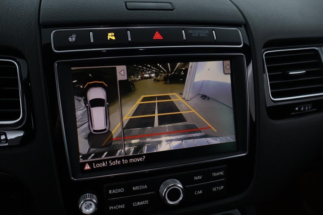 VOLKSWAGEN Touareg 2017