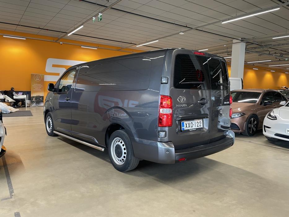TOYOTA Proace 2021