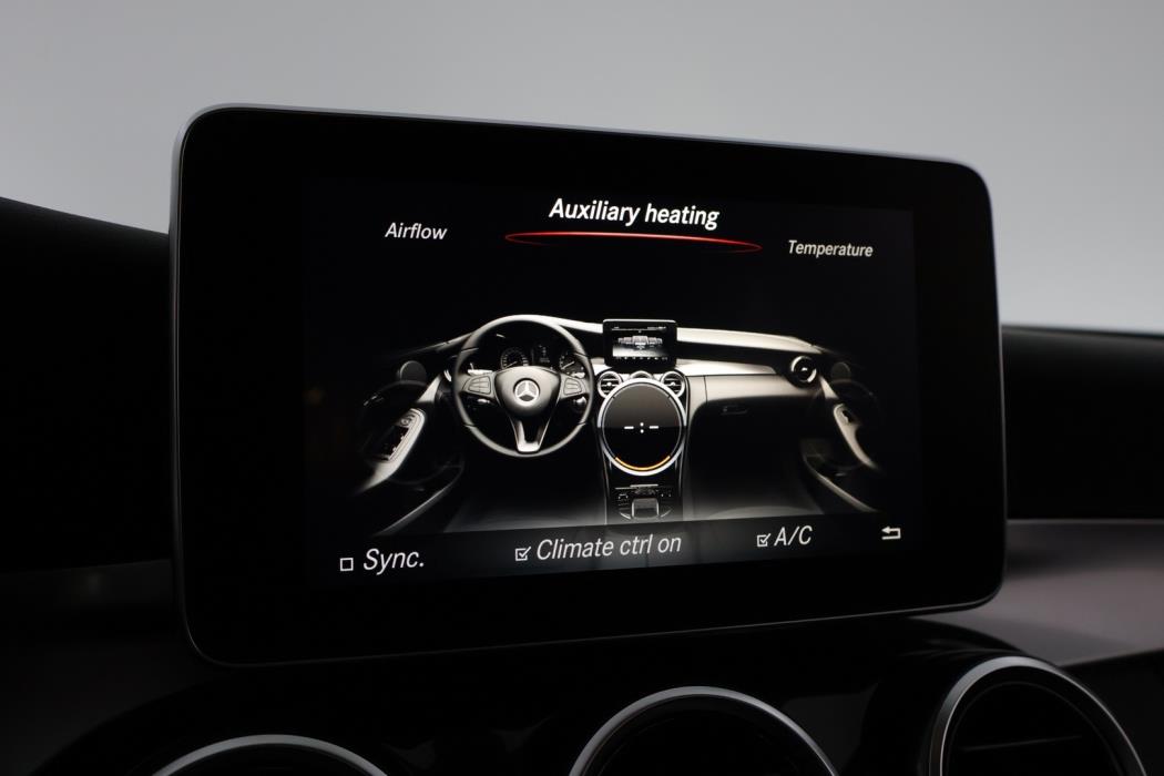 MERCEDES-BENZ C 2018