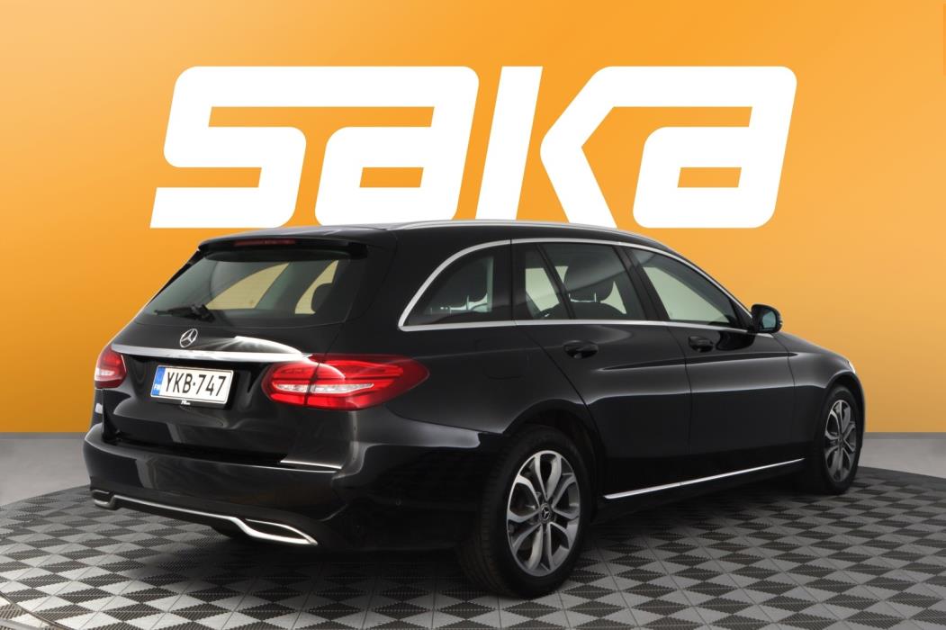 MERCEDES-BENZ C 2018