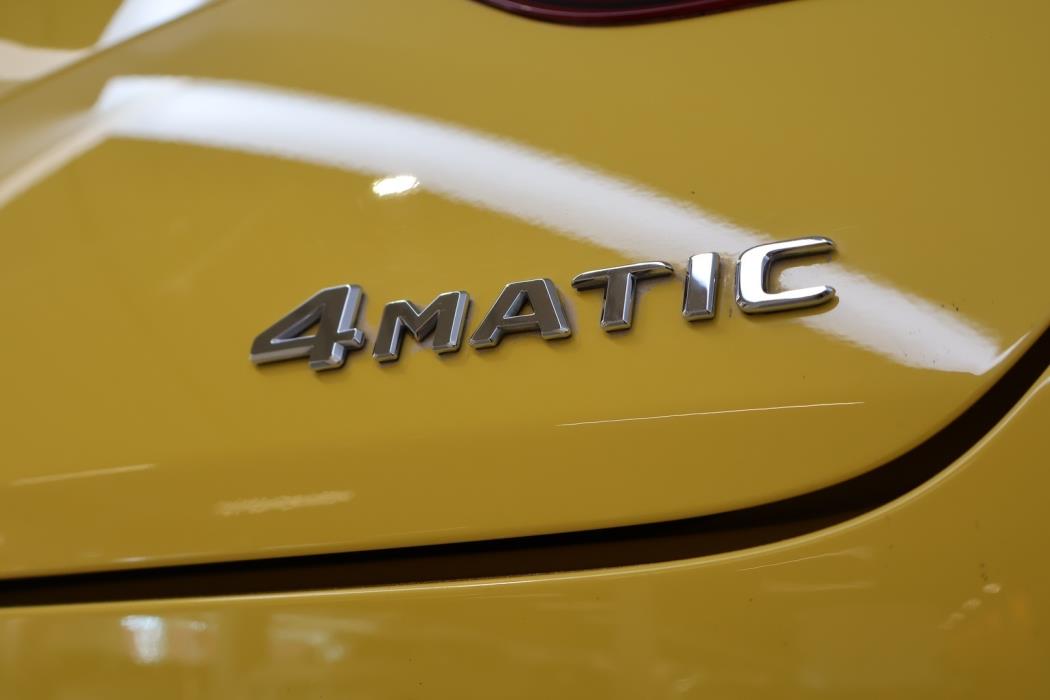 MERCEDES-BENZ CLA 2020