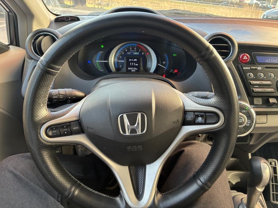 HONDA Insight 2011