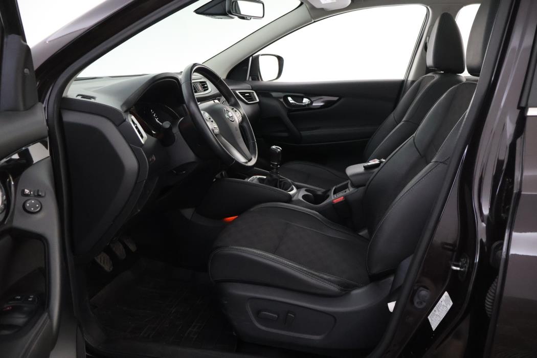 NISSAN Qashqai 2014