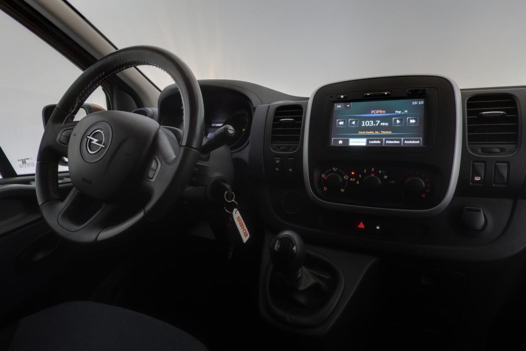 OPEL Vivaro 2015