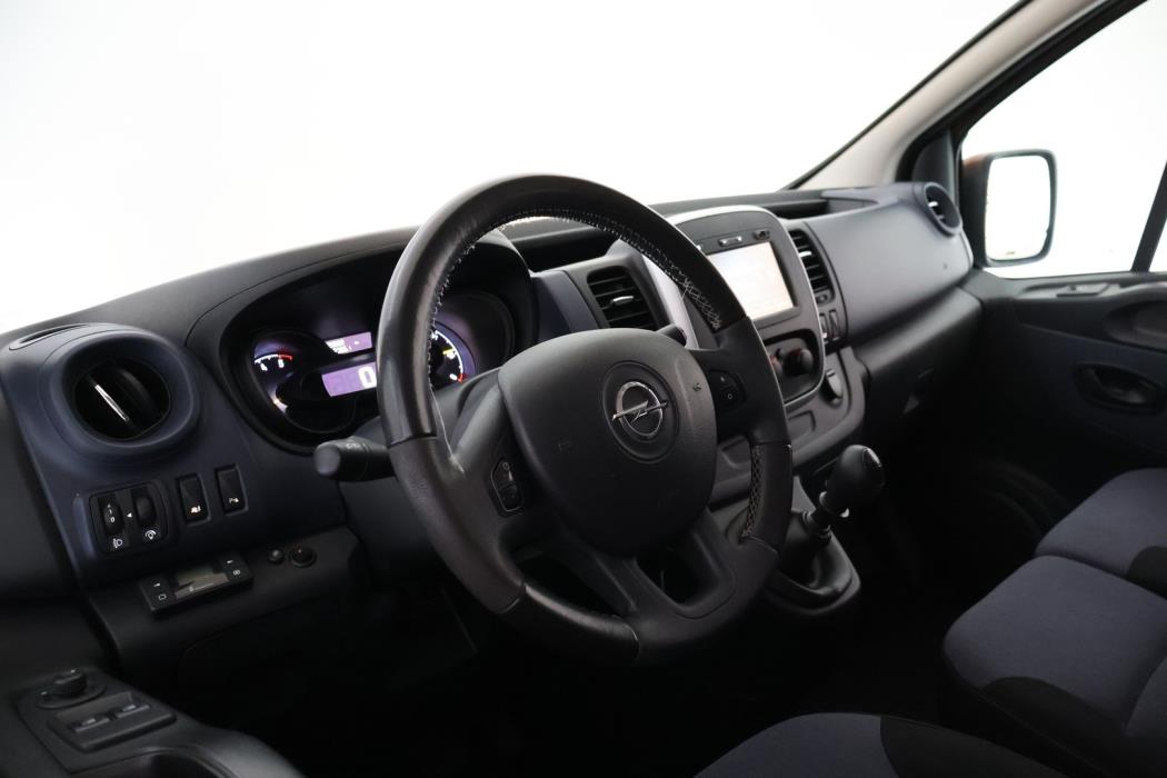 OPEL Vivaro 2015