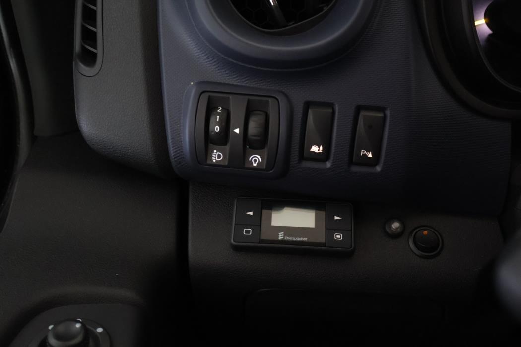 OPEL Vivaro 2015