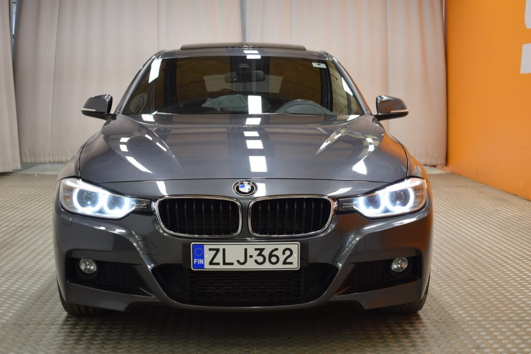 BMW 320 2013