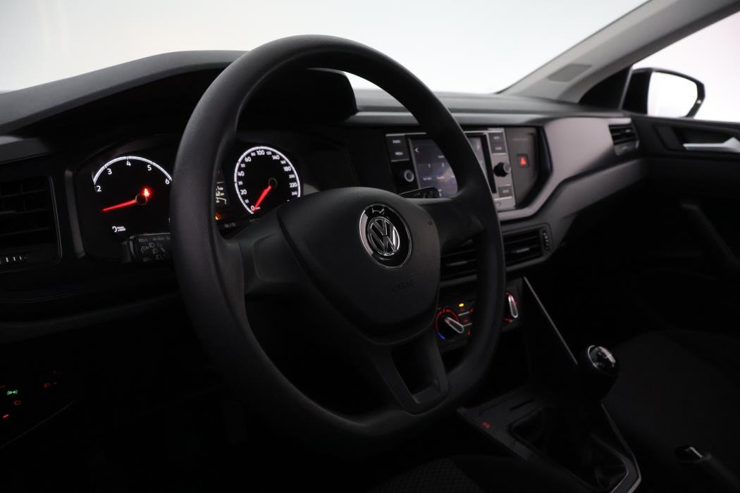 VOLKSWAGEN Polo 2018