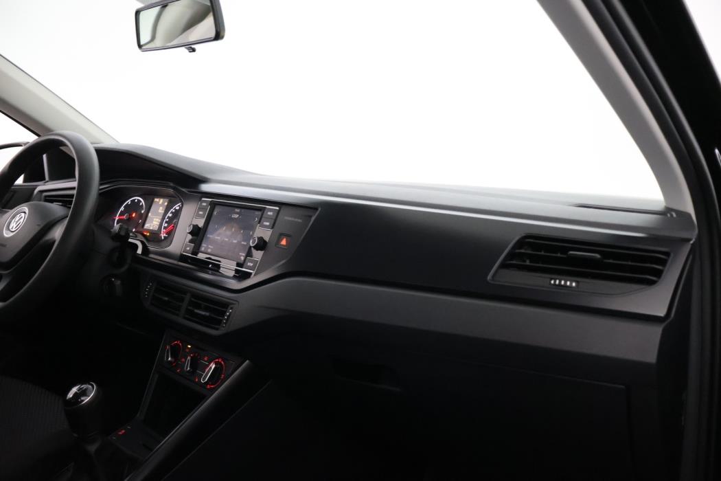 VOLKSWAGEN Polo 2018
