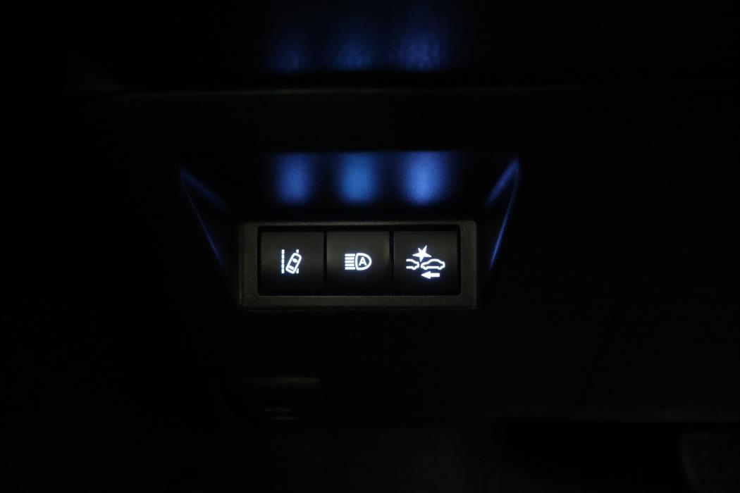TOYOTA Yaris 2018