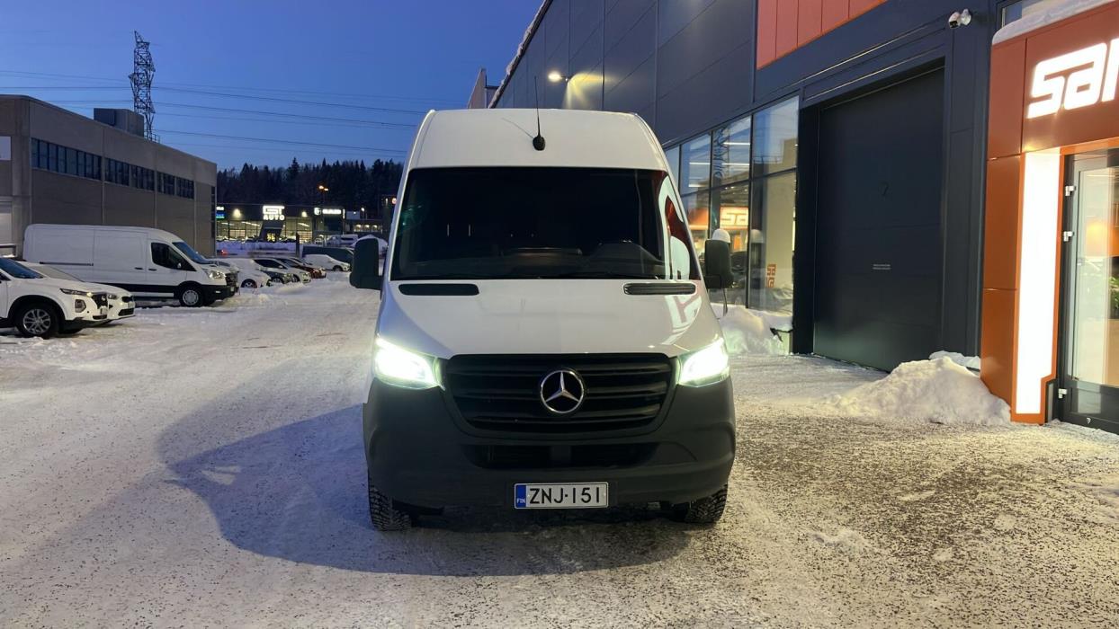 MERCEDES-BENZ Sprinter 2022