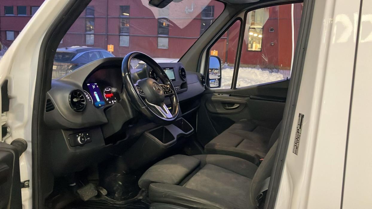 MERCEDES-BENZ Sprinter 2022