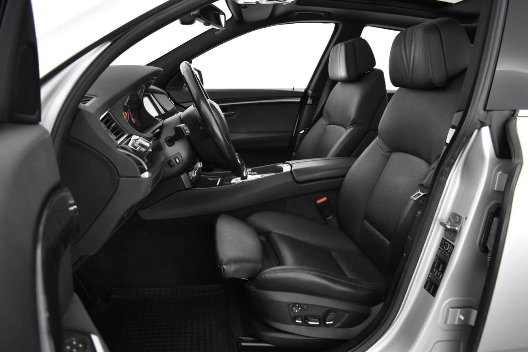 BMW 530 GRAN TURISMO 2010