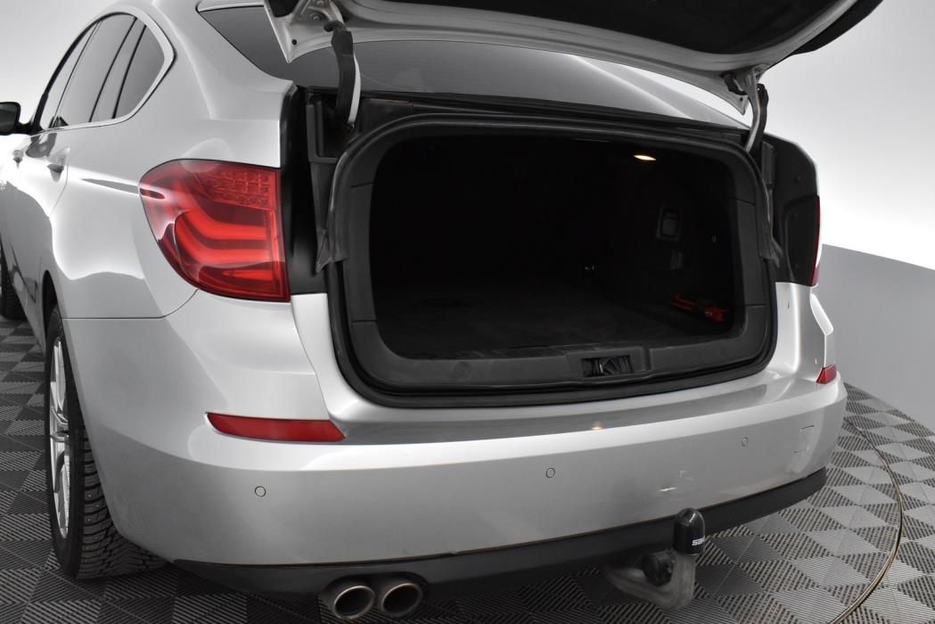 BMW 530 GRAN TURISMO 2010
