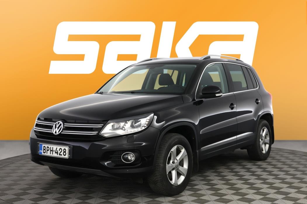 VOLKSWAGEN Tiguan 2012