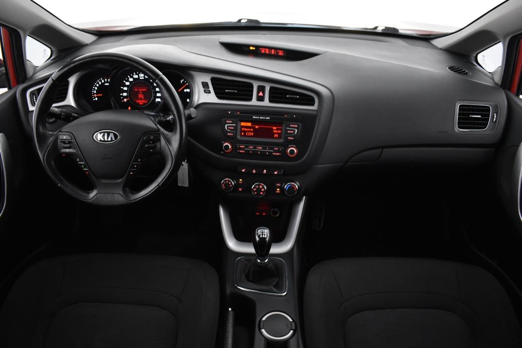 KIA cee'd 2013