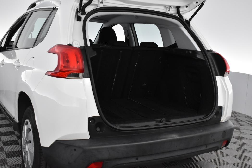 PEUGEOT 2008 2015