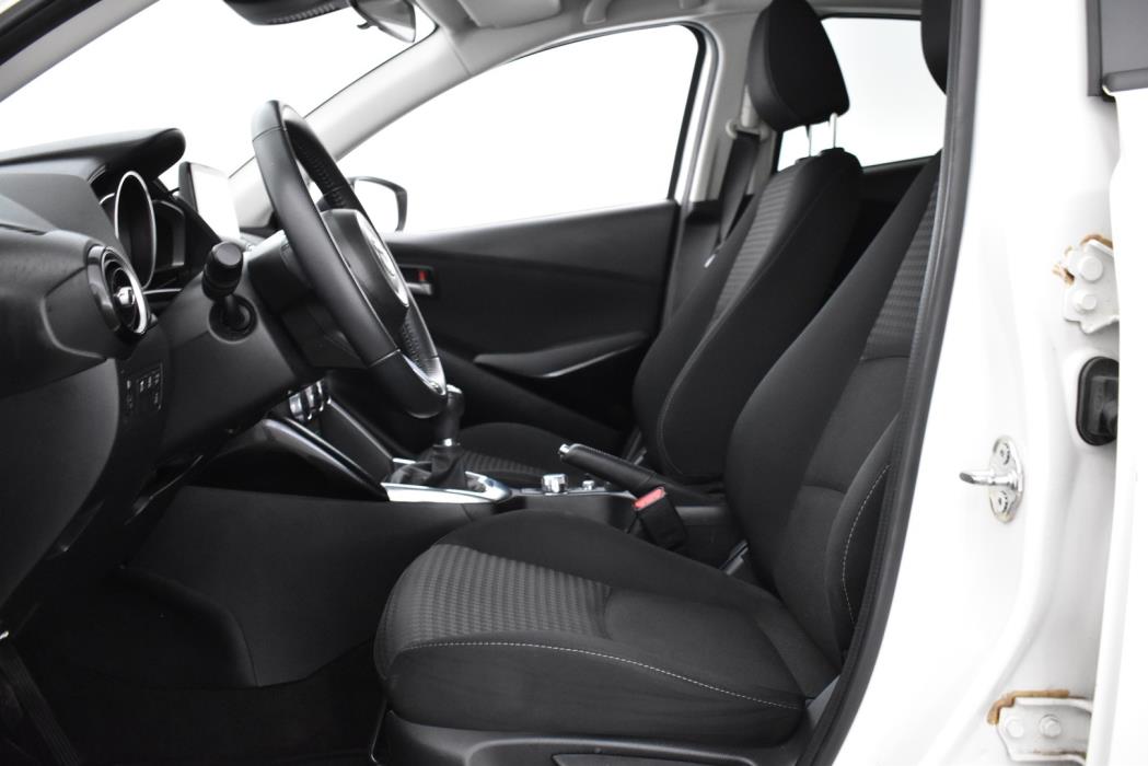 MAZDA Mazda2 2018