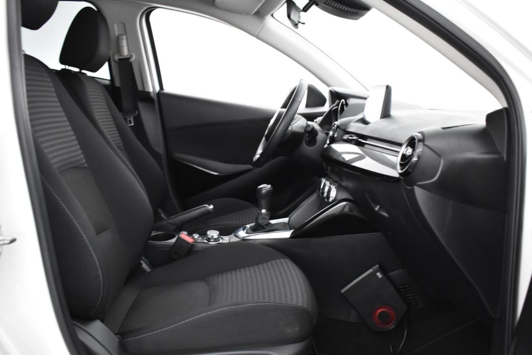 MAZDA Mazda2 2018