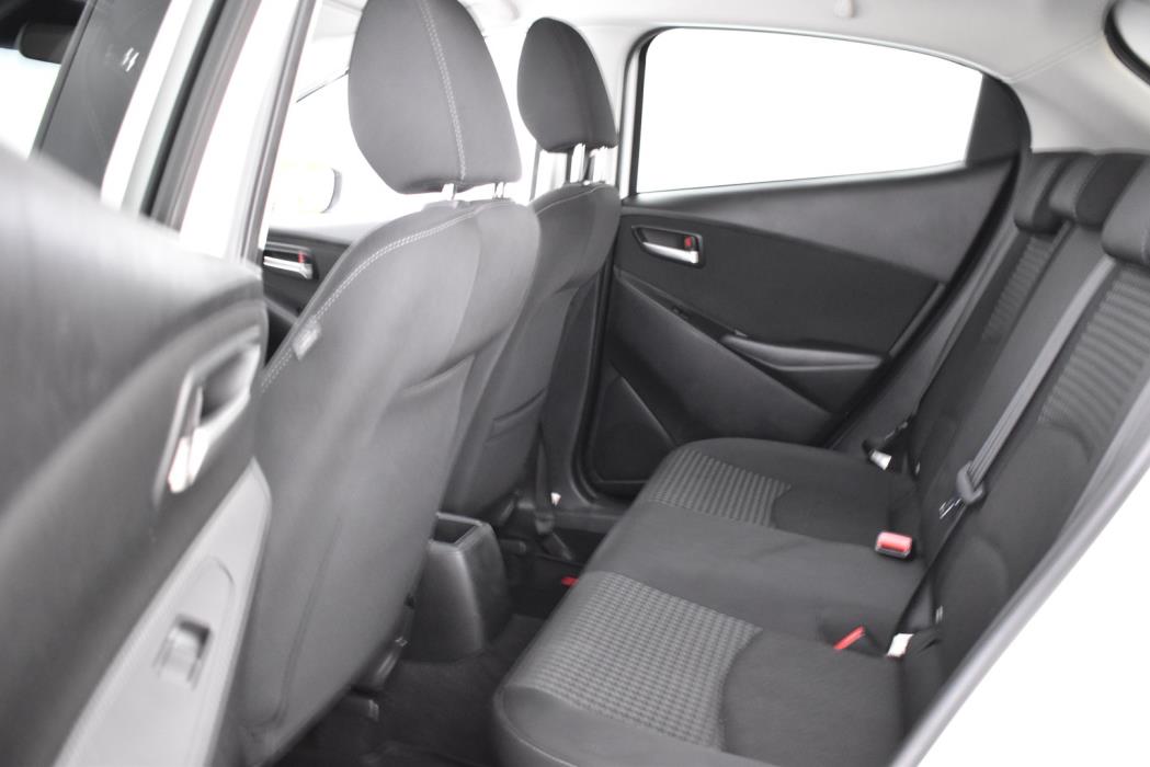MAZDA Mazda2 2018