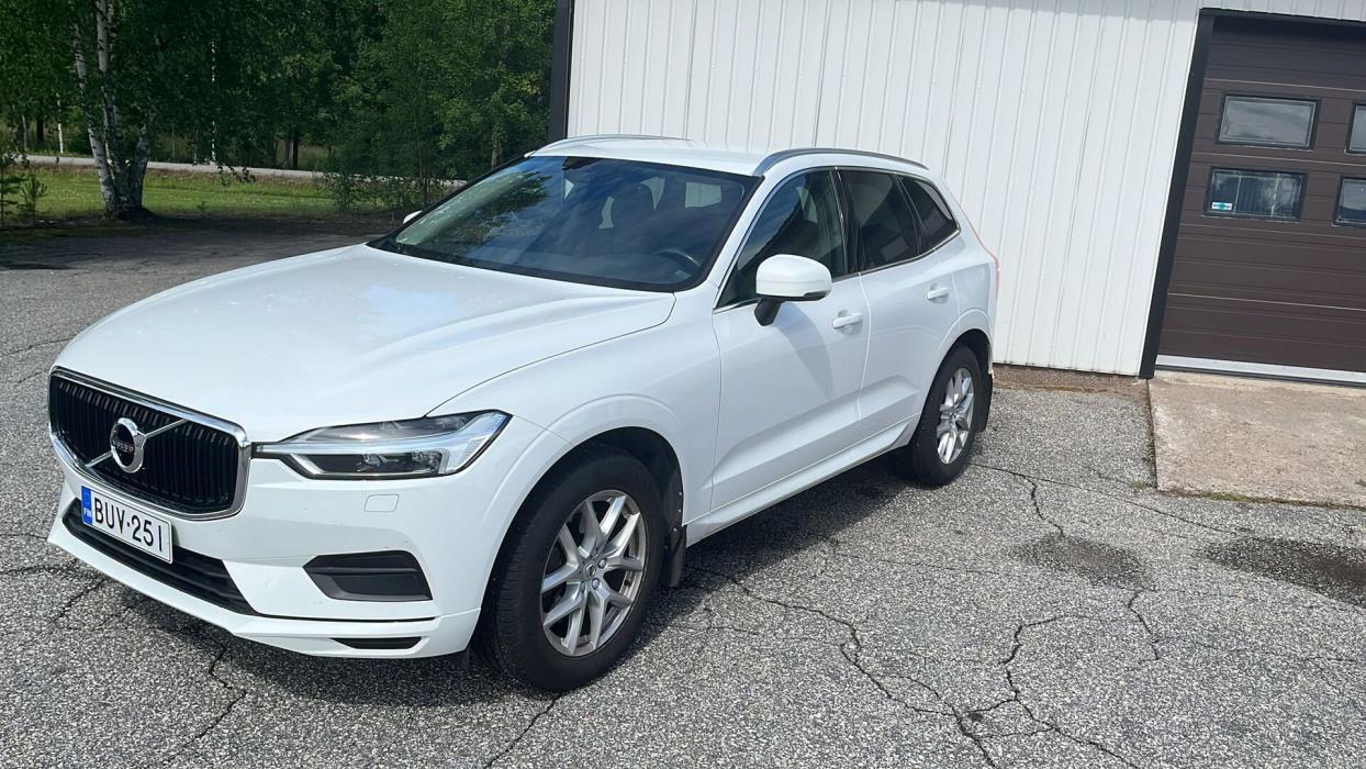 VOLVO XC60 2017