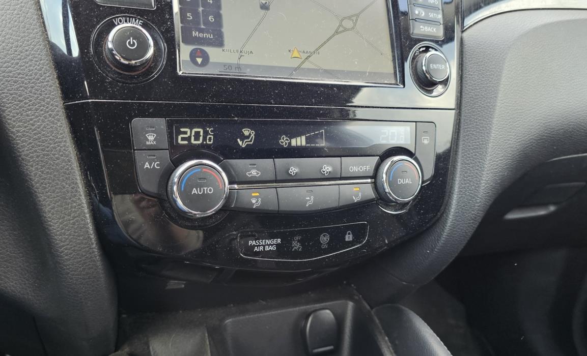 NISSAN Qashqai 2018