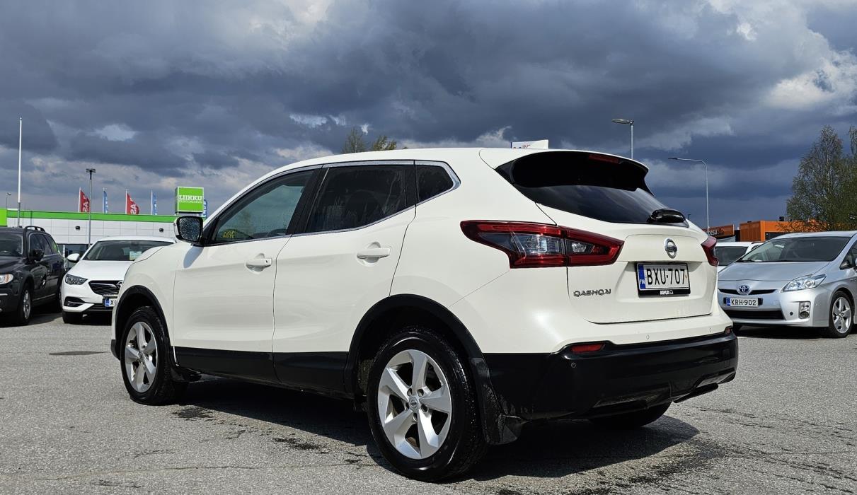 NISSAN Qashqai 2018