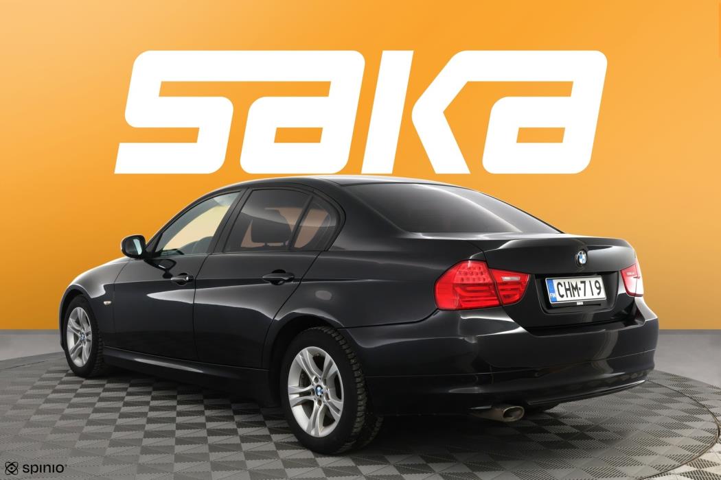 BMW 320 2009