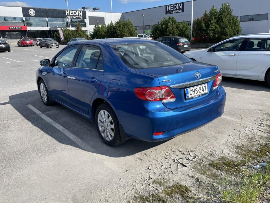 TOYOTA Corolla 2010