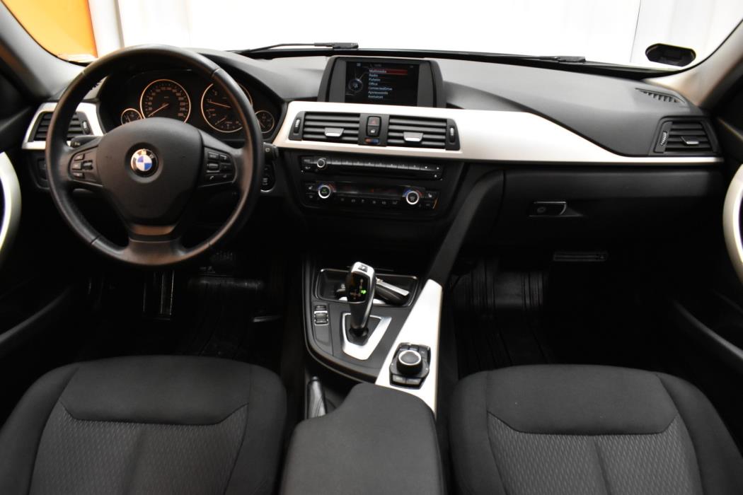 BMW 316 2015